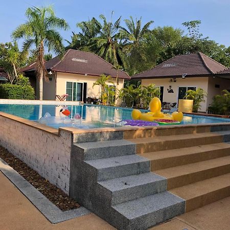 Thip Siam Village Ao Nam Mao エクステリア 写真