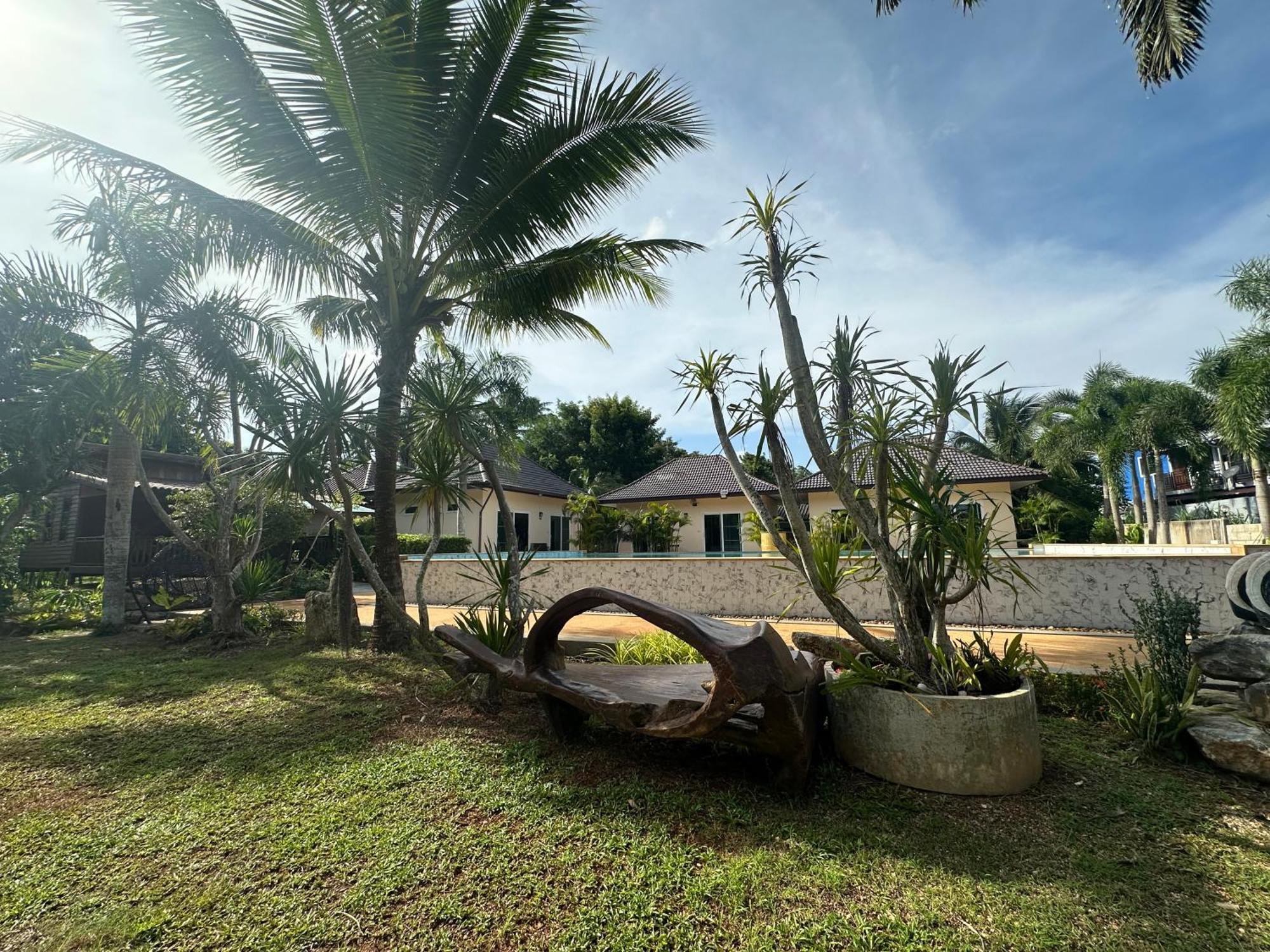Thip Siam Village Ao Nam Mao エクステリア 写真